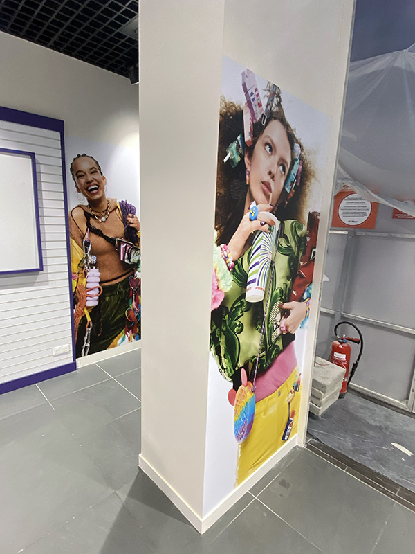 Décoration intérieure - Habillage mural boutique
